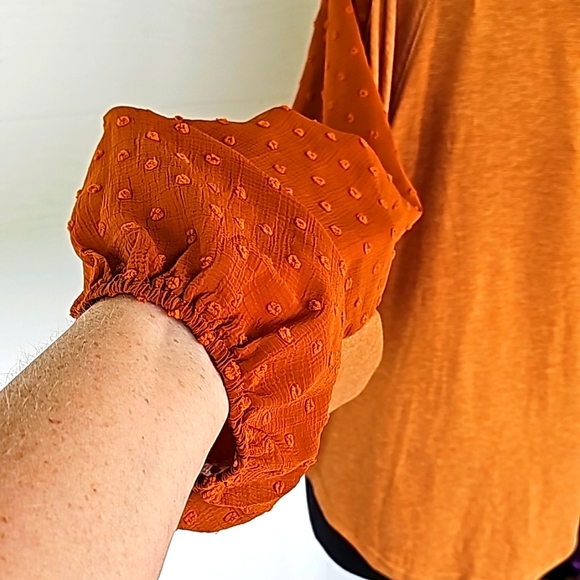 Beyove Top - Picture 7 of 13